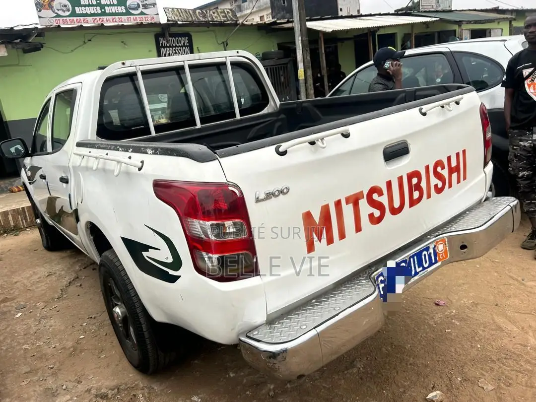 Mitsubishi L200 2016 Blanc