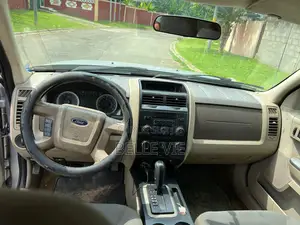 Ford Escape 2008 Gris