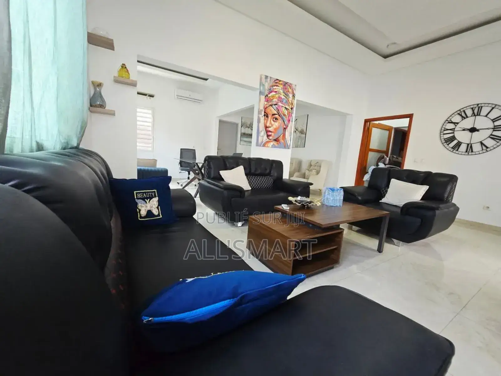 Furnished 3chbre Appartement dans Marcory à Louer