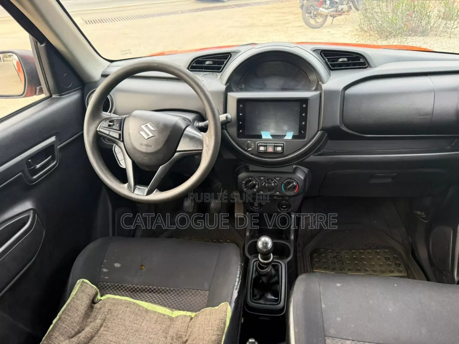 Suzuki S-Presso 2024 Orange