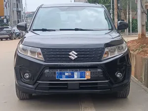 Suzuki Vitara 2021 Gris