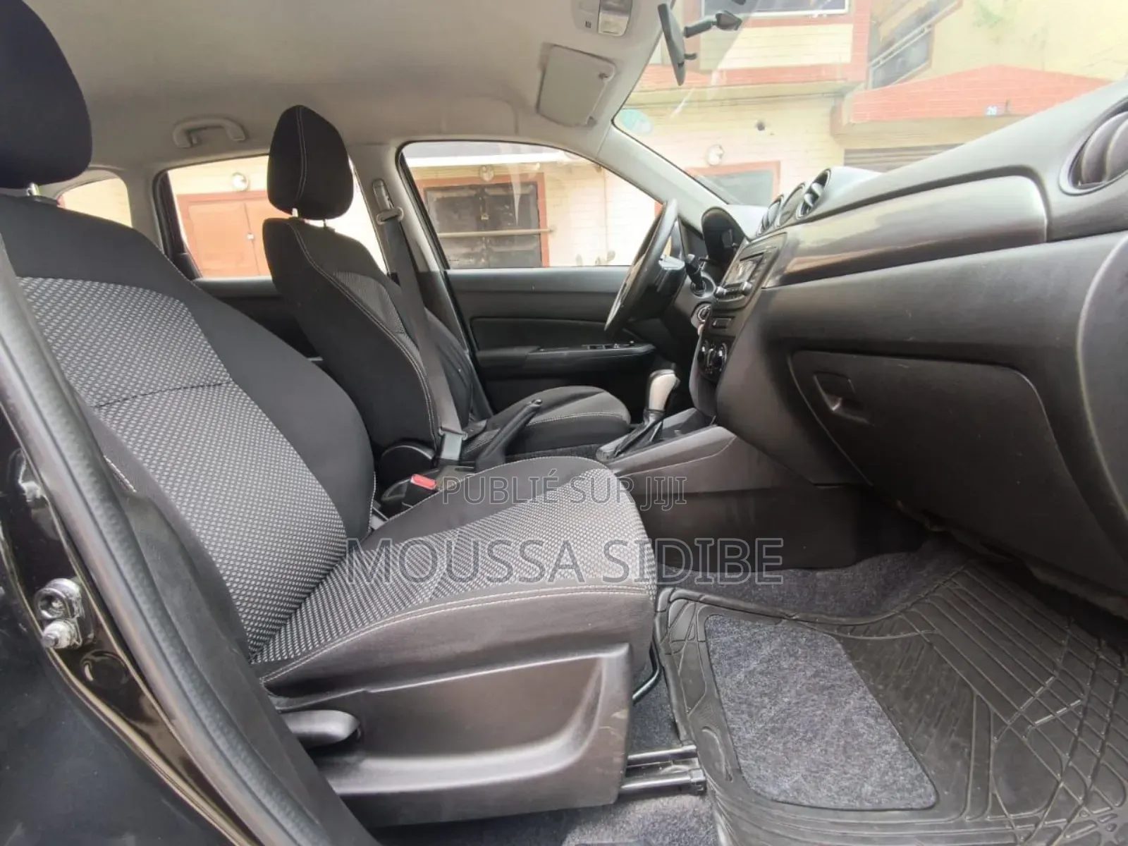 Suzuki Vitara 2021 Gris