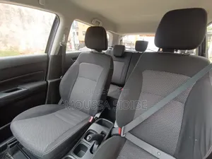 Suzuki Vitara 2021 Gris