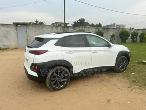 Hyundai Kona 2018 Blanc cassé