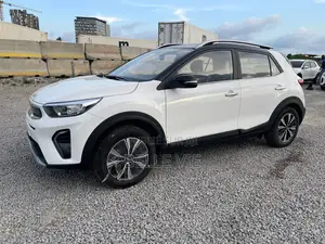 Photo - Kia Stonic 2025 Blanc