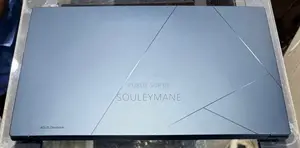 Photo - Asus ZenBook Pro 15 UX580GE 16GB AMD Ryzen 7 SSD 512GB