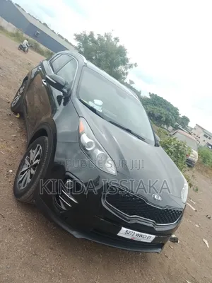 Photo - Kia Sportage EX 2021 Black