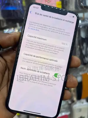 Apple iPhone X 64 GB Black