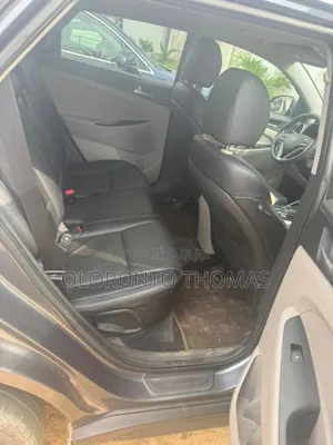 Hyundai Tucson SEL AWD 2019 Gris