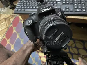 Canon Eos 4000d – Kit Complet | Prêt À L’Emploi