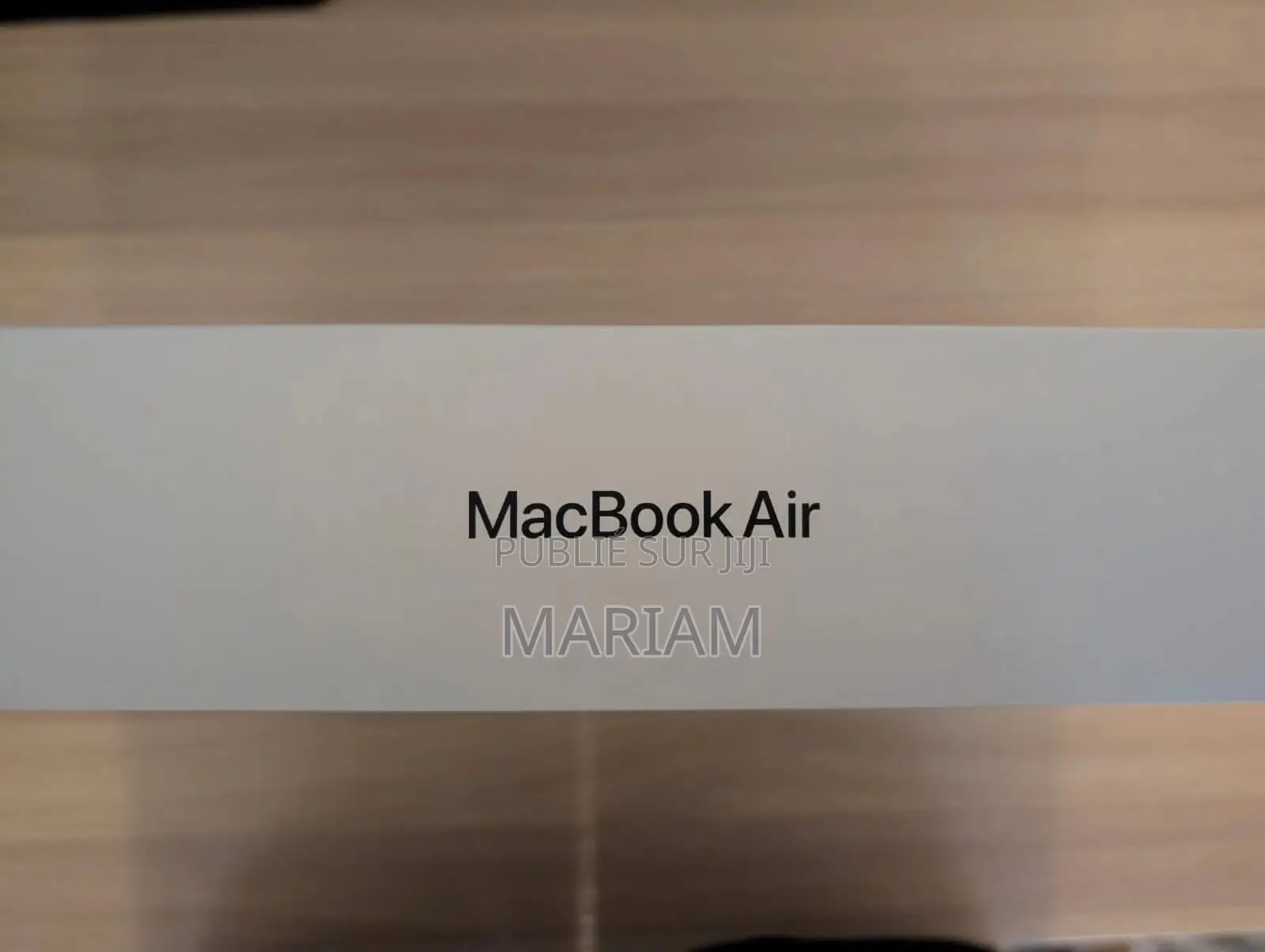 New Apple MacBook Air 2025 M4 13-Inch 16GB Apple M4 SSD 256GB