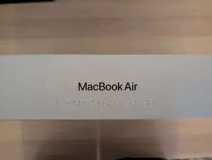 Neuf Apple MacBook Air 2025 M4 13-Inch 16GB Apple M4 SSD 256GB