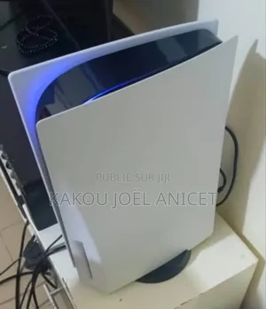 Ps5 Quasi Neuve En Vente À Un Prix Abordable