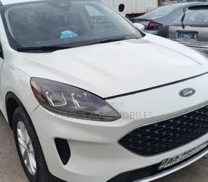 Photo - Ford Escape S AWD 2020 Blanc