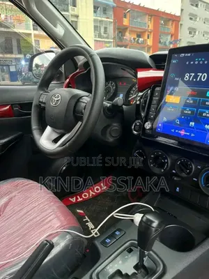 Toyota Hilux 2020 Black