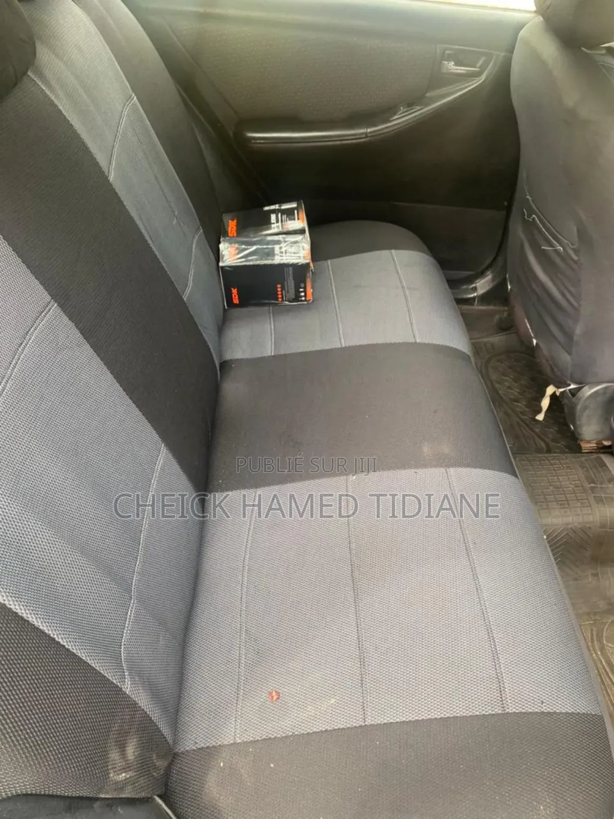 Toyota Corolla 2004 Gris