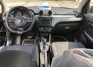 Suzuki Swift 2025 Black