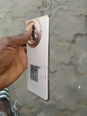 Photo - Tecno Camon 30S Pro 256 GB Black