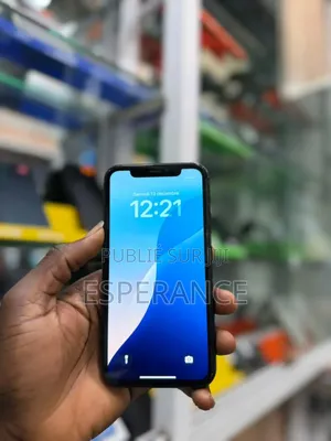 Apple iPhone XR 64 GB Black