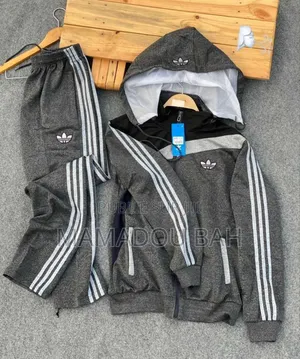 Complets Adidas