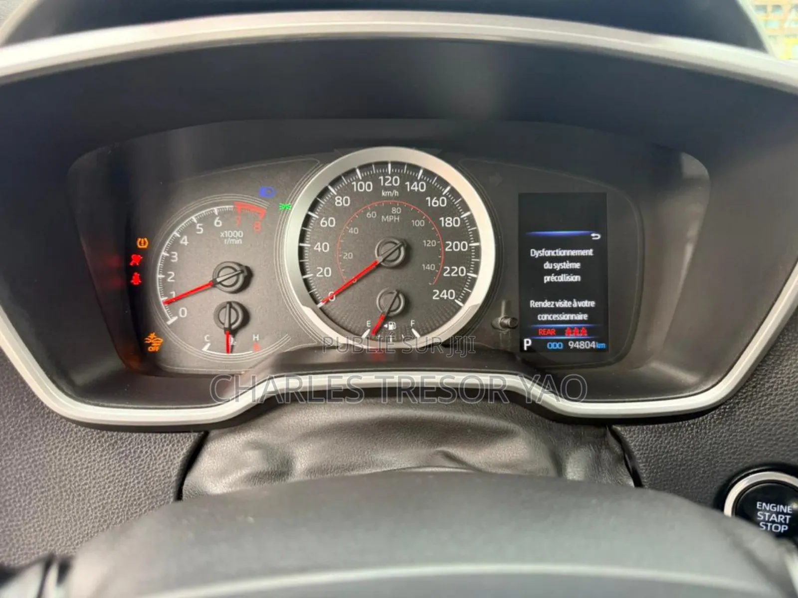 Toyota Corolla SE (1.8L 4cyl 2A) 2019 Blanc