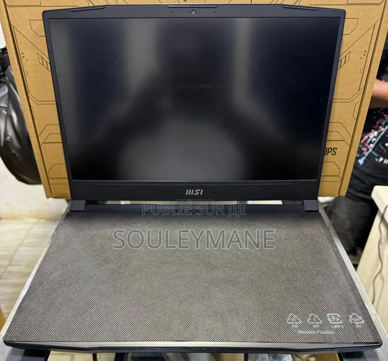 New Ordinateur Portable MSI Katana 15 16GB Intel Core I7 SSD 512GB