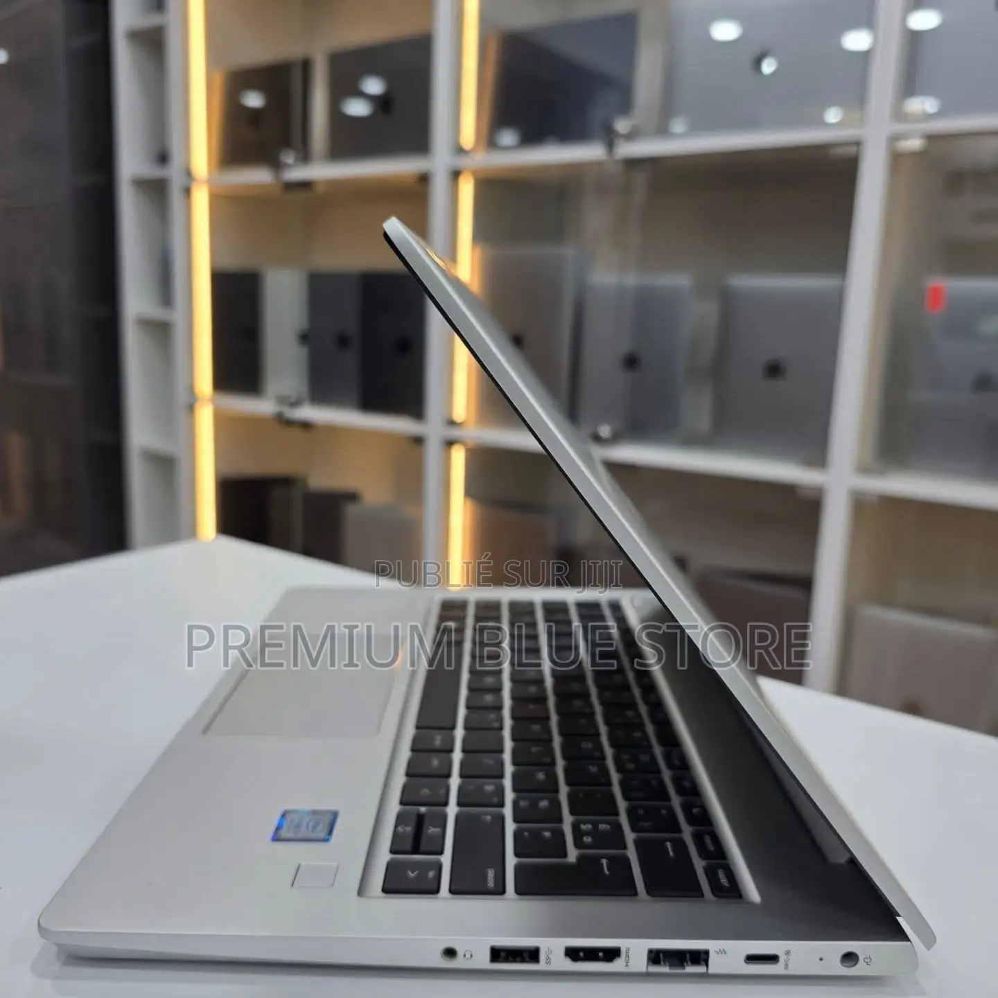 Neuf Ordinateur Portable HP 430 G6 8GB Intel Core I5 SSD 256GB