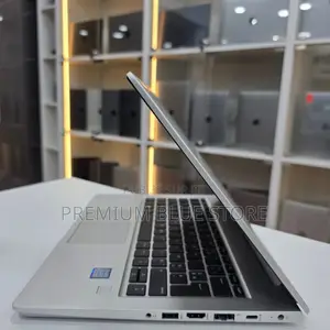 Neuf Ordinateur Portable HP 430 G6 8GB Intel Core I5 SSD 256GB
