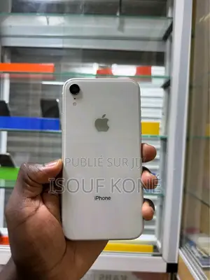 New Apple XR 128 GB Argenté