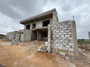 5chbre Duplex dans Beraka Corporation, Bingerville à Vendre
