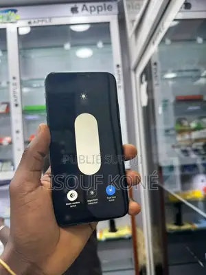 Photo - New Apple iPhone 11 Pro 256 GB