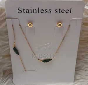 Photo - Coffret De Bijoux Féminins À Moindre Coût De Qualité Supérieure