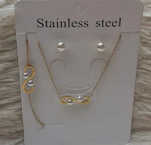 Coffret De Bijoux Féminins À Moindre Coût De Qualité Supérieure