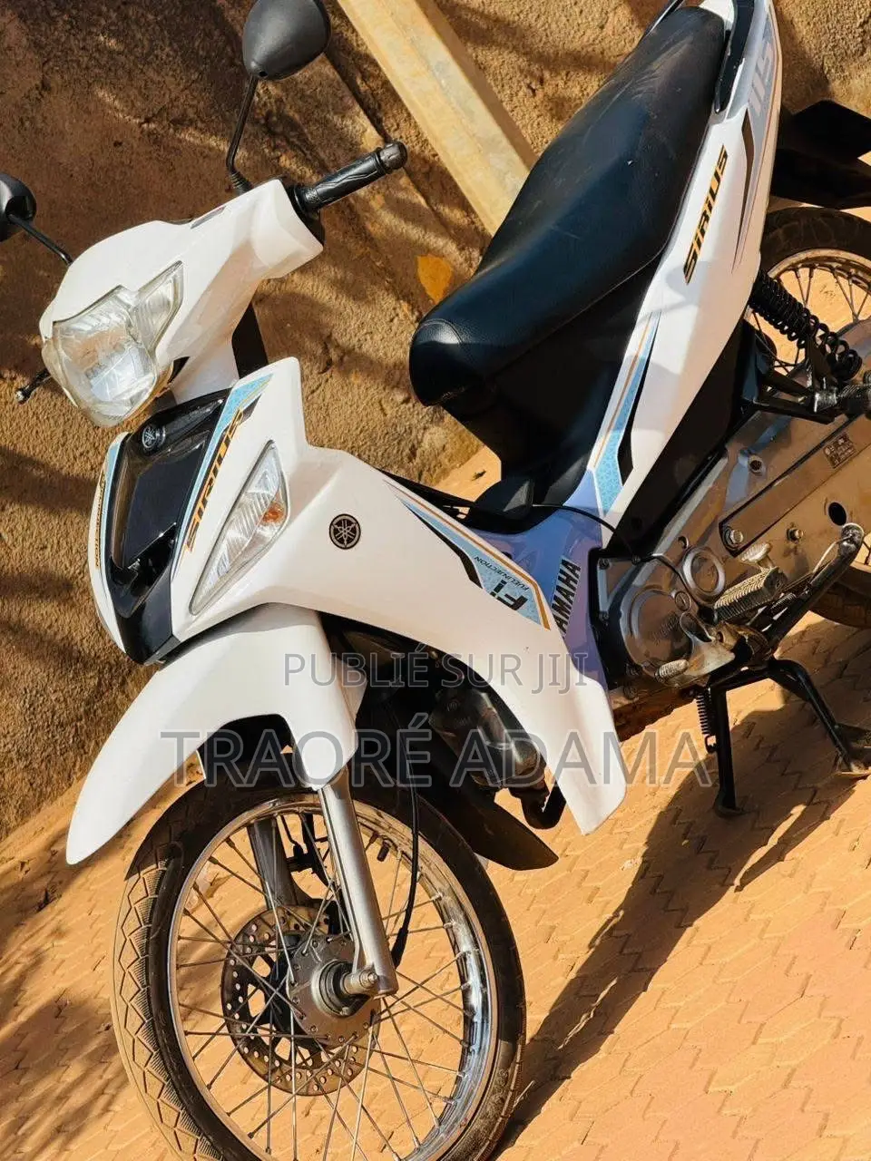 New Motorcycle 2020 Blanc
