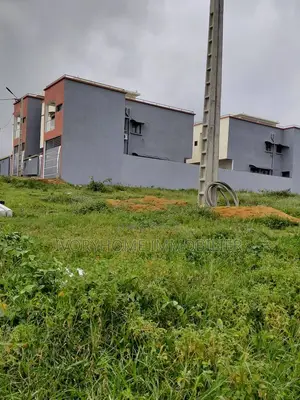 3chbre Duplex dans Bingerville à Louer