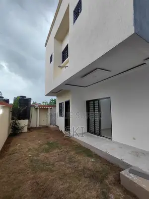 3chbre Duplex dans Bingerville à Louer