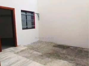 Furnished 4chbre Duplex dans Location Immobilière, Cocody à Vendre