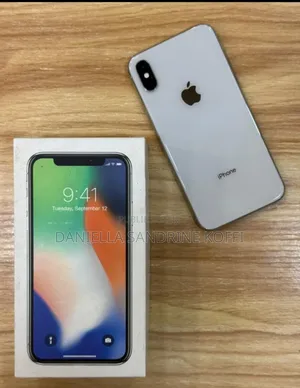 Photo - New Apple iPhone X 64 GB Blanc