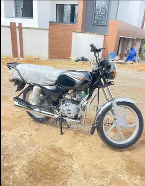 New Bajaj Boxer 125 2020