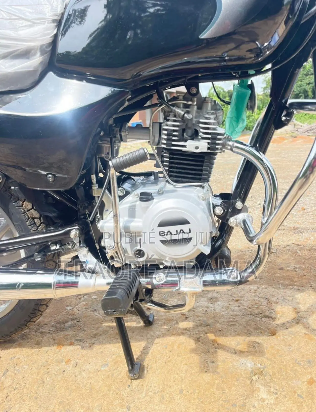 New Bajaj Boxer 125 2020