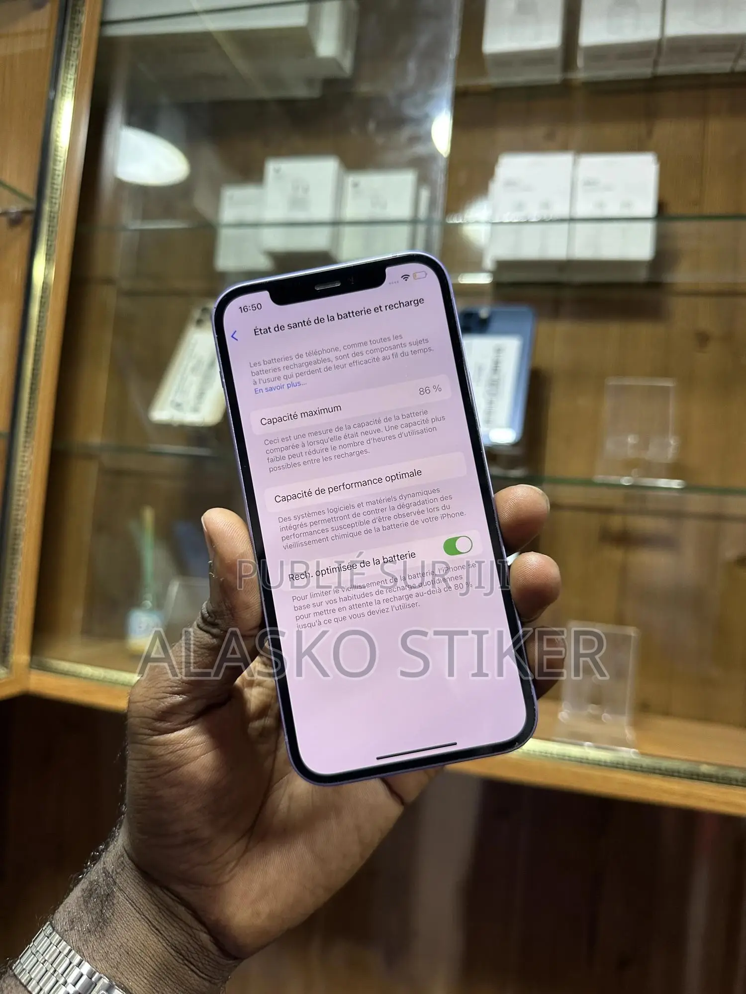 Apple iPhone 12 64 GB Violet