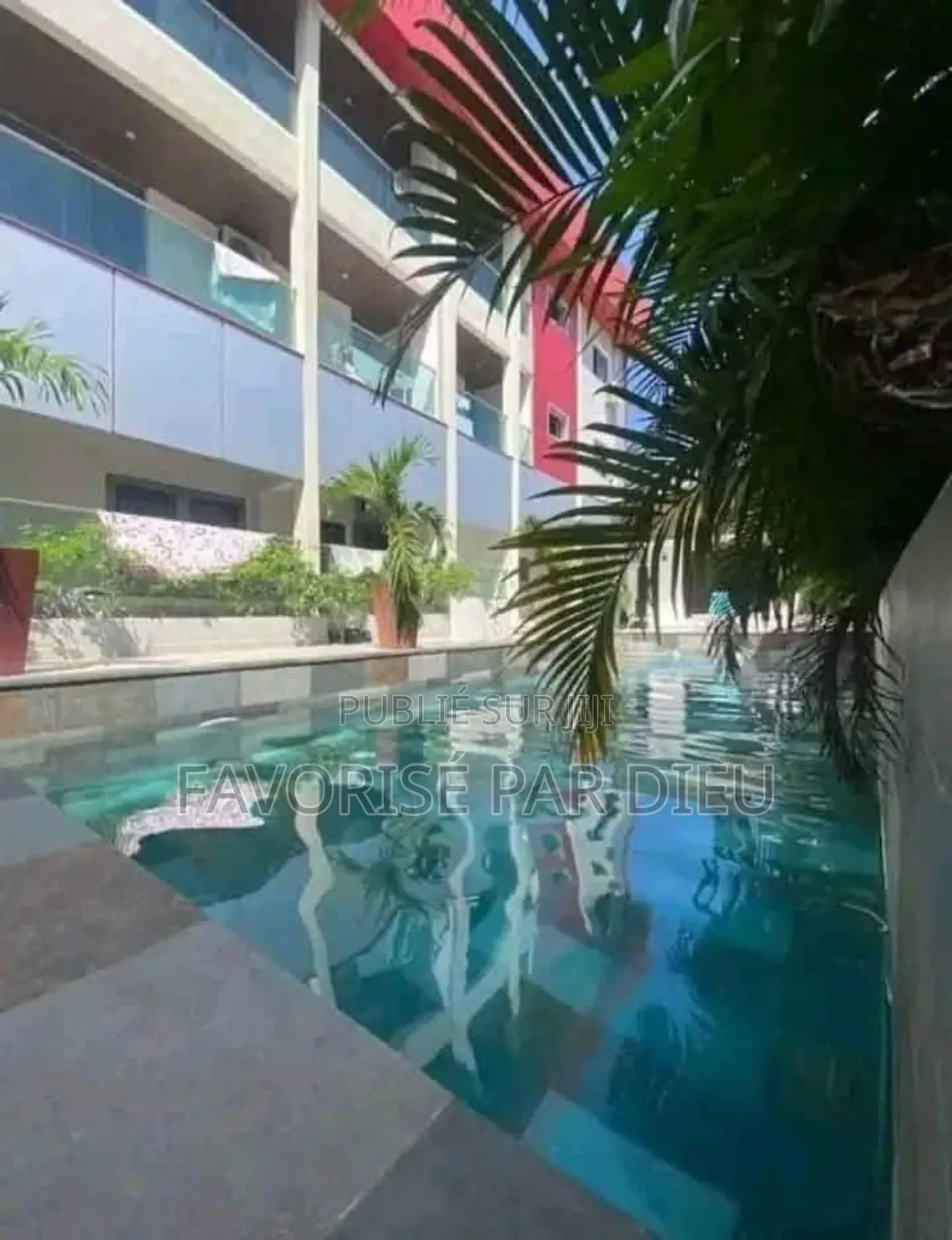 3chbre Appartement dans Cocody à Vendre