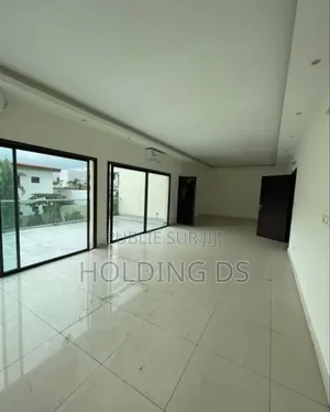 Furnished 5chbre Duplex dans Location Immobilière, Cocody à Vendre