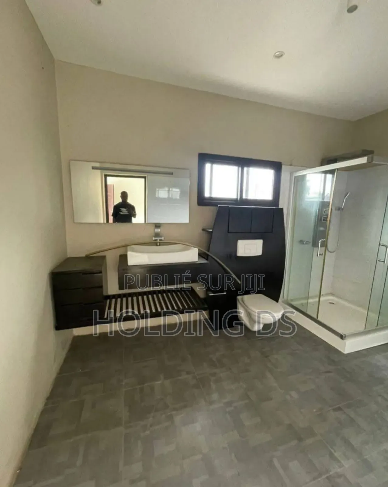 Furnished 5chbre Duplex dans Location Immobilière, Cocody à Vendre