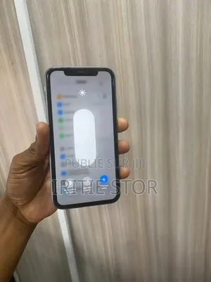 Apple iPhone 11 64 GB Violet