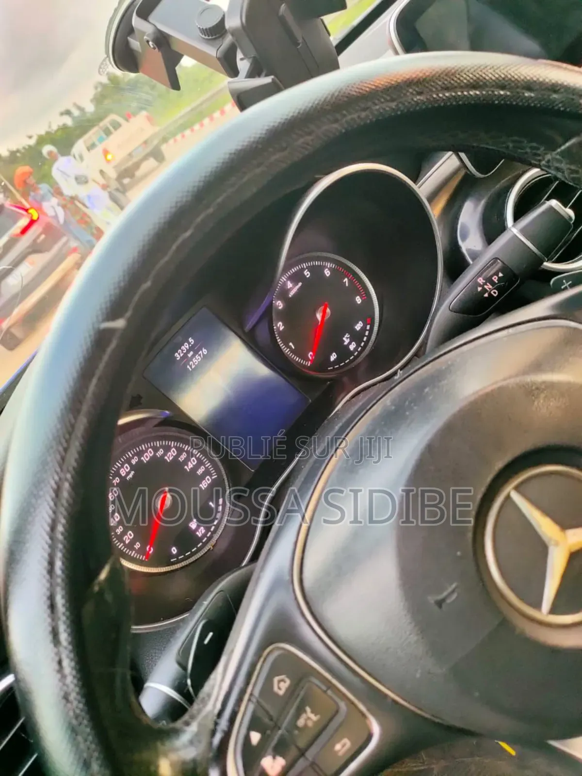 Mercedes-Benz C300 2017 Blue