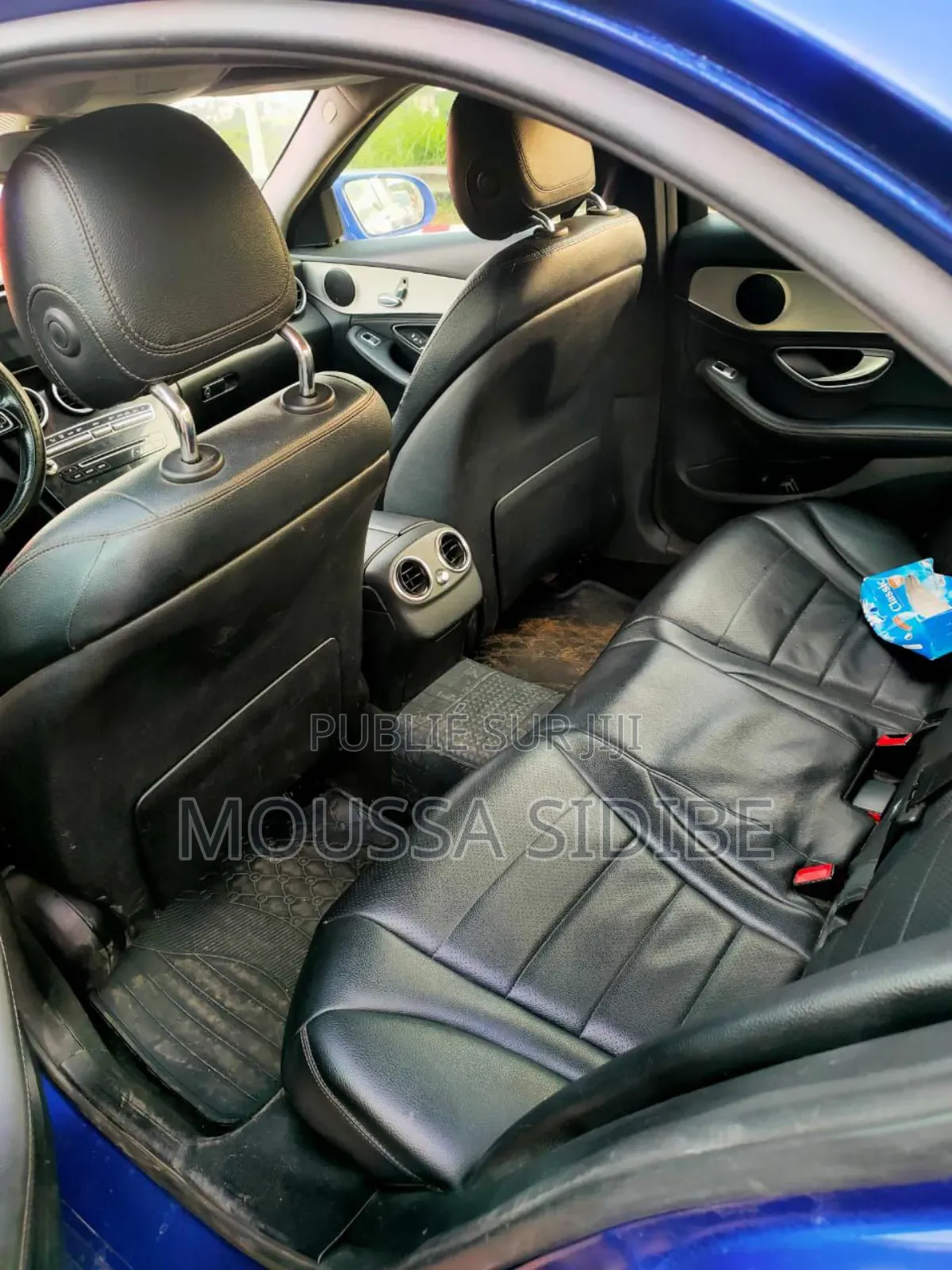 Mercedes-Benz C300 2017 Blue