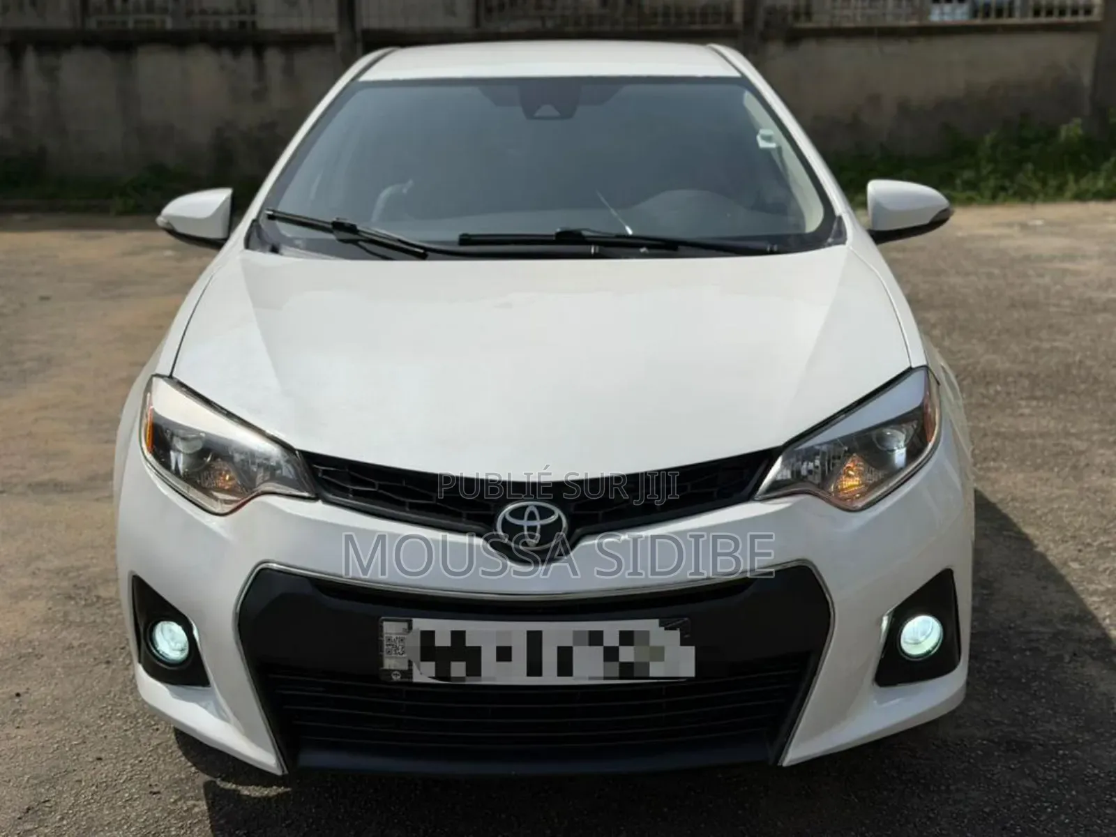 Toyota Corolla L 4dr Sedan (1.8L 4cyl CVT) 2017 Blanc