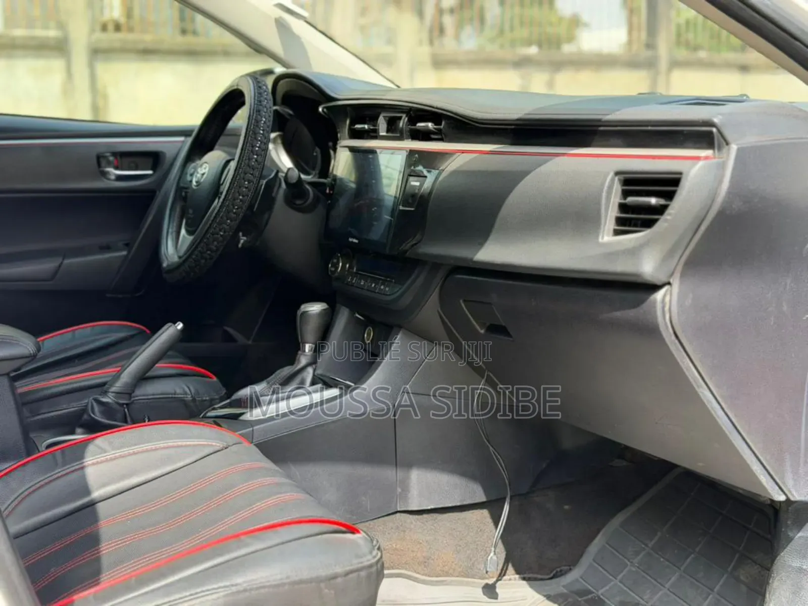 Toyota Corolla L 4dr Sedan (1.8L 4cyl CVT) 2017 Blanc