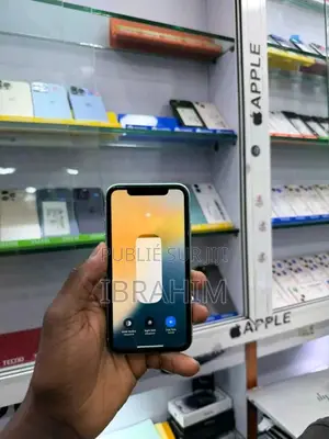 Apple iPhone 11 128 GB Vert